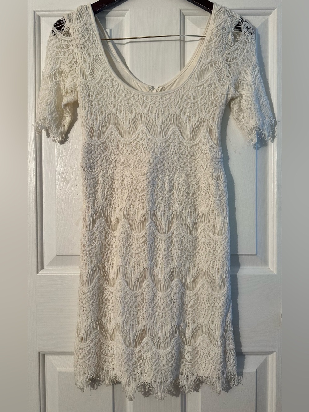 PINS and NEEDLES S Feminine Romantic Grandma Sheer Crochet Lace Mesh Shift Dress
